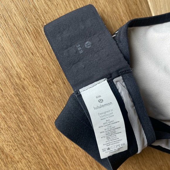 Lululemon bra - Picture 4 of 9